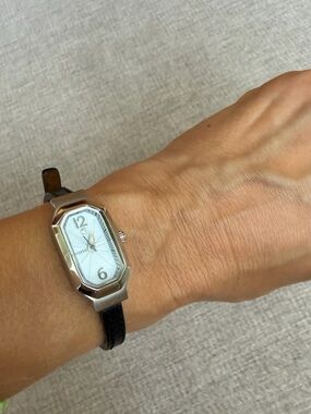Fossil Silver-Tone/ light blue Women's Watch with Black Leather Strap and box